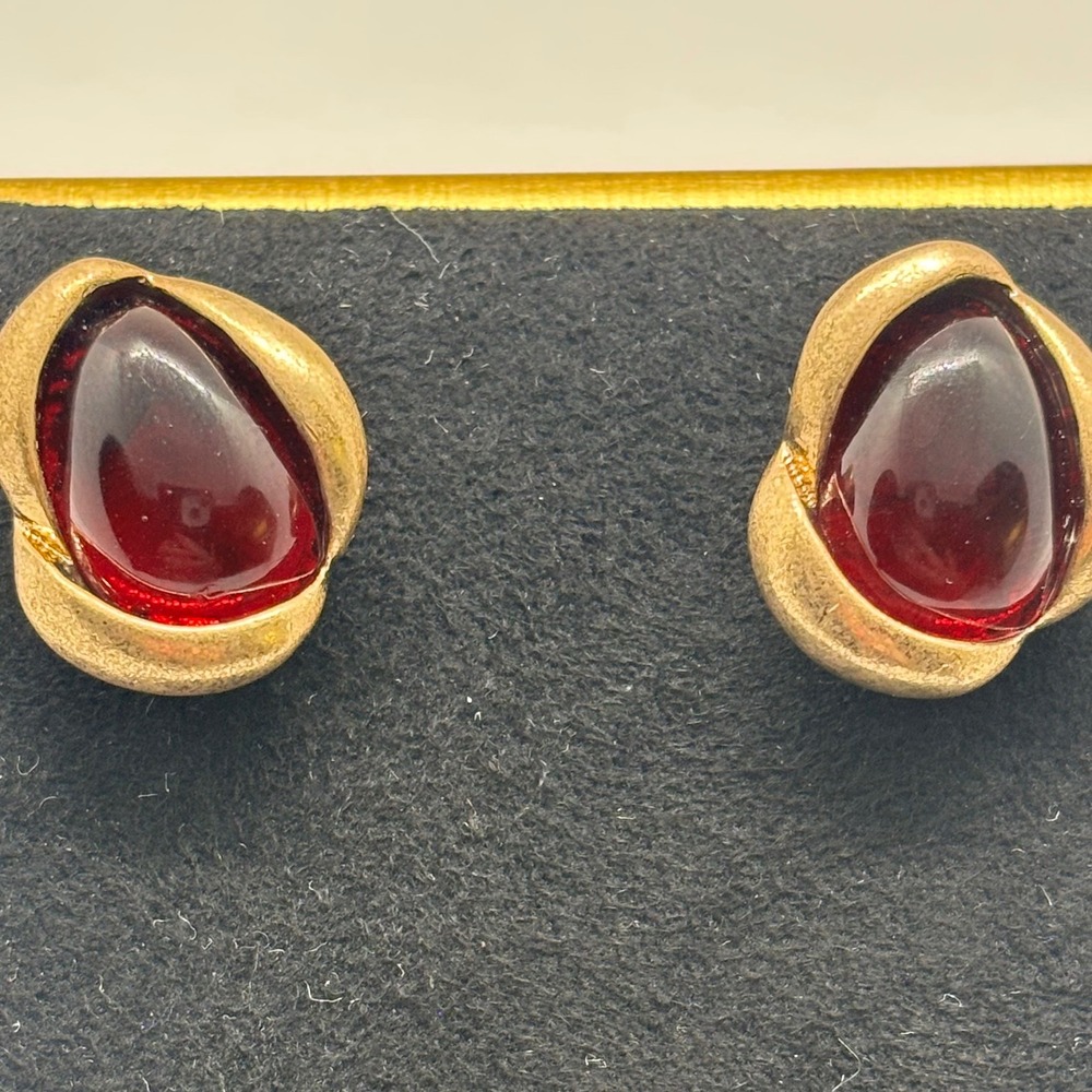 Red Teardrop Earrings Cabochon Gold Tone Organic Wrap Post